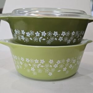 Pyrex Crazy Daisy/Spring Blossom Nesting Baking Set With One 470C Glass Lid